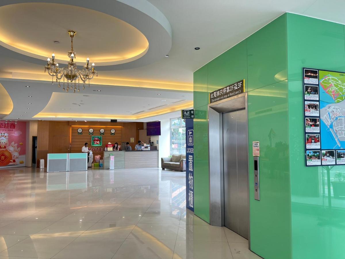 Lan Yin Tie Dao Hotel Tainan Esterno foto