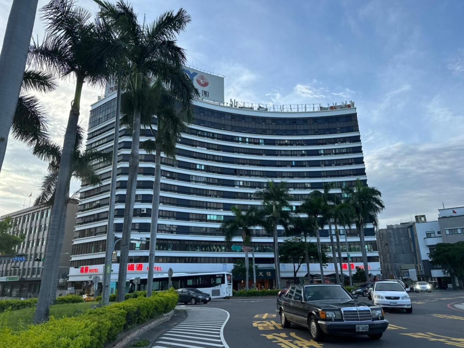 Lan Yin Tie Dao Hotel Tainan Esterno foto