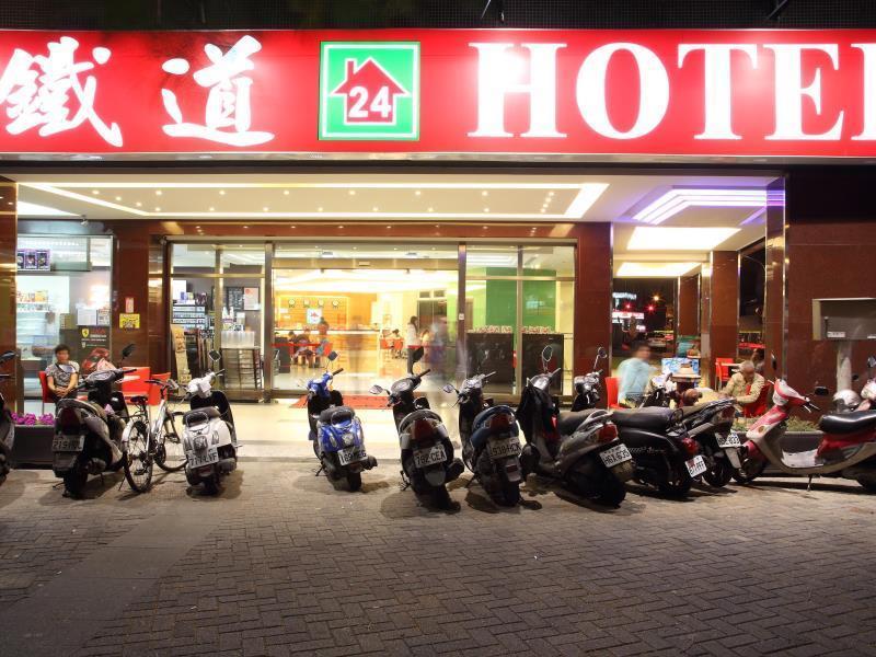 Lan Yin Tie Dao Hotel Tainan Esterno foto